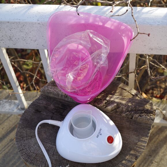 Revlon Sauna Illuminate Facial - Picture 5 of 5